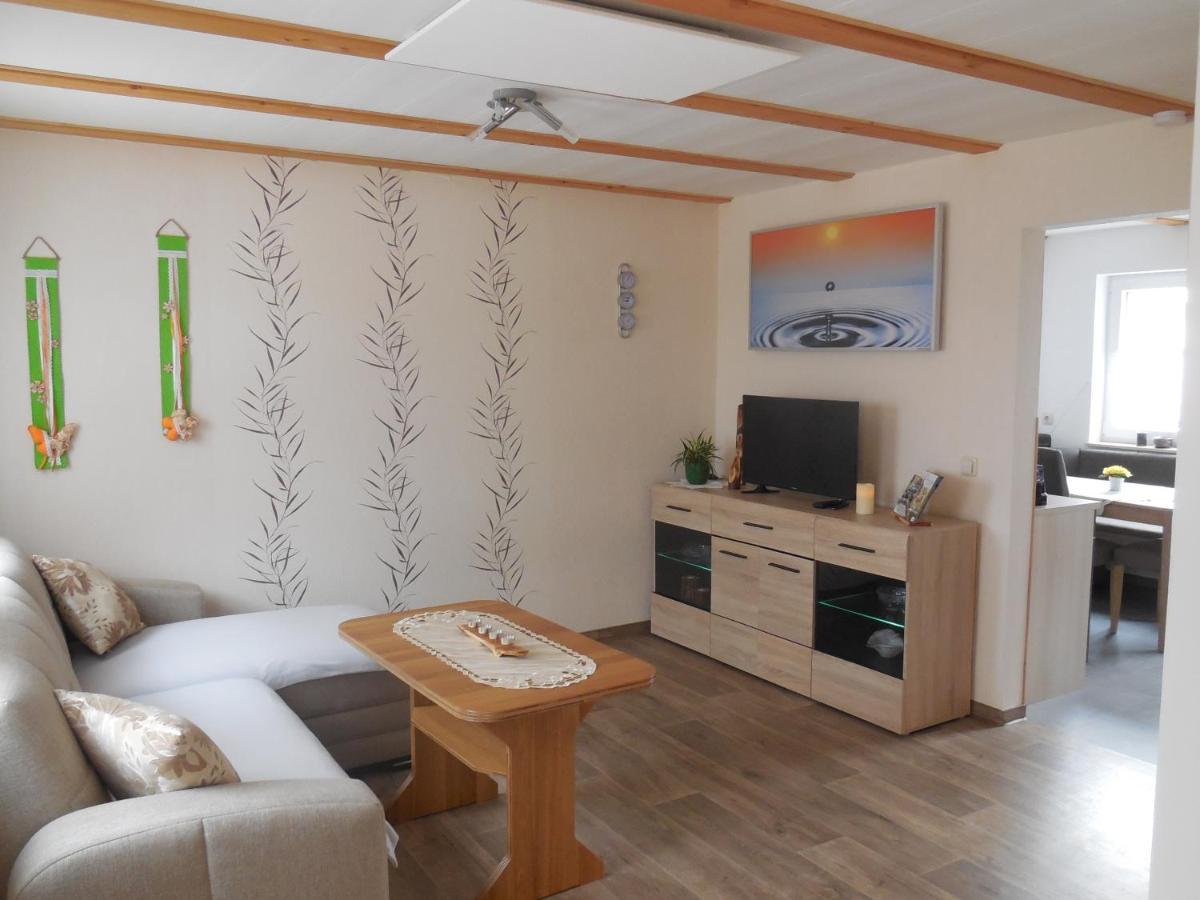 Ferienhaus Kaempf Kaltennordheim Екстериор снимка